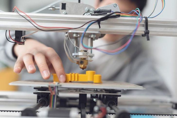 Castilla-La Mancha invertirá casi 2 millones de euros en innovación educativa para 480 centros escolares