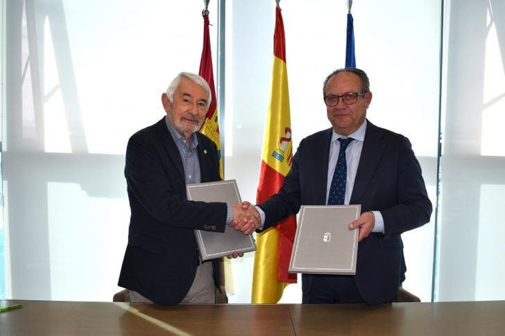 Cruz Roja y Castilla-La Mancha firman convenio para mejorar la asistencia en emergencias con una subvención de 62.500 euros