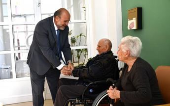 Castilla-La Mancha duplica las plazas residenciales públicas desde 2015, alcanzando un total de 20.600