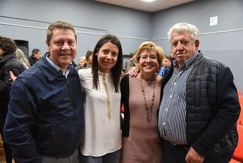 Page celebra los datos “récord” de bajada de paro en Castilla-La Macha, que nos apuntalan como “segunda comunidad en creación de empleo”