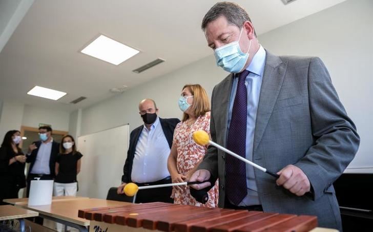 Page anuncia que C-LM mantendrá toda la plantilla docente incorporada durante la crisis sanitaria el próximo curso