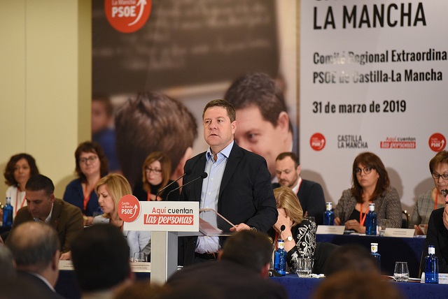 El PSOE califica las candidaturas socialistas a las Cortes como paritarias y con arraigo