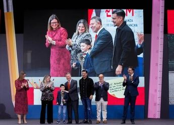 Page celebra 25 años de competencias educativas en Castilla-La Mancha destacando la educación como esencia de la autonomía
