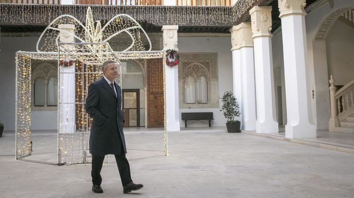 Page llama a la unidad y esperanza para 2025