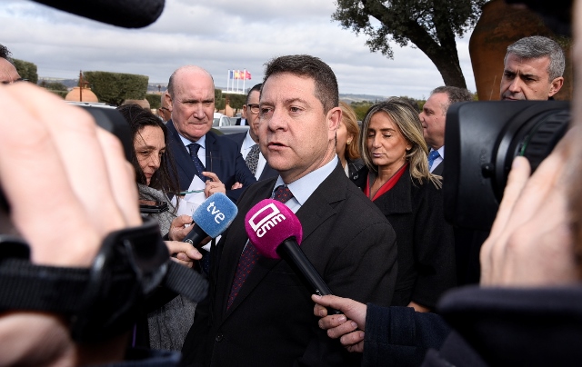 Page propone a Pedro Sánchez que convoque elecciones en otoño si no hay presupuesto