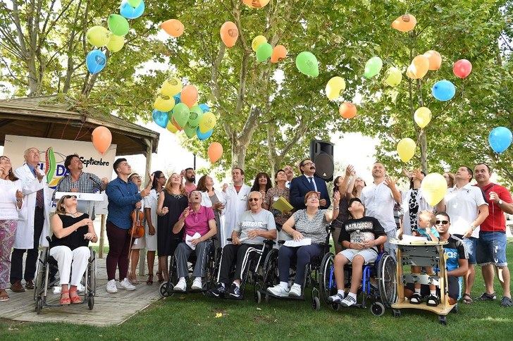 La psicóloga del hospital de parapléjicos de Toledo ofrece en Internet consejos frente a la adversidad