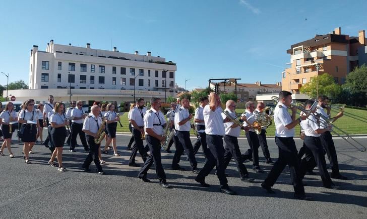 Pasacalles y conciertos gratuitos: iniciativas del Ayuntamiento para acercar la feria a los vecinos de Albacete
