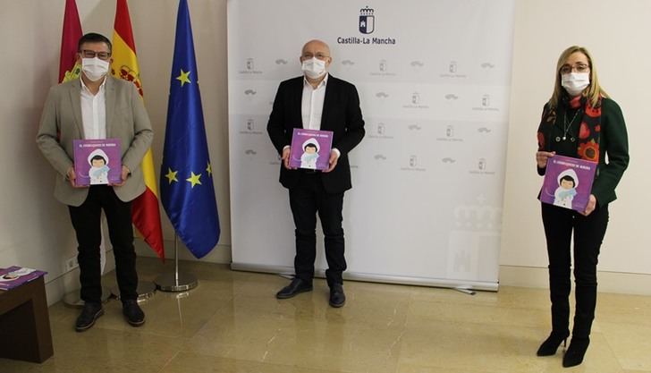 La Junta distribuirá 478 ejemplares del libro ‘El Chubasquero de Aurora’ en 239 centros educativos y bibliotecas de Albacete