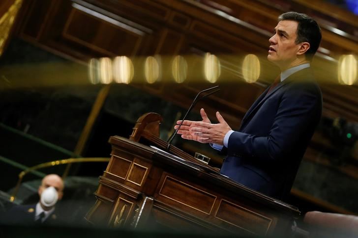 Sánchez advierte de que la desescalada llevará a una 'nueva normalidad' que no será plena hasta tener vacuna