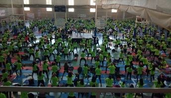 Más de 1.100 personas participan en Albacete en el IV Pilates Solidario de AFANION
