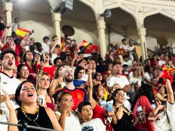La emoción se desborda en Albacete tras un triunfo histórico que clasifica a España para la final