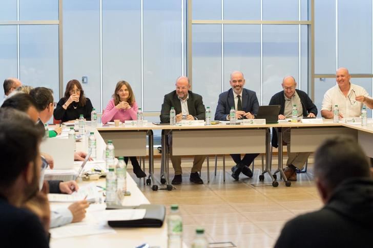 Aprobado pacto en Castilla-La Mancha para cubrir plazas difíciles en el sistema sanitario