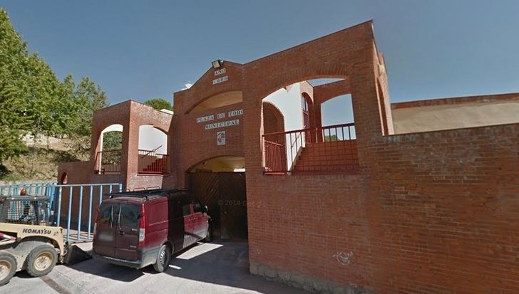 Dos personas caen desde 5 metros al ceder unas tablas de la grada de la plaza de toros de Almonacid de Zorita