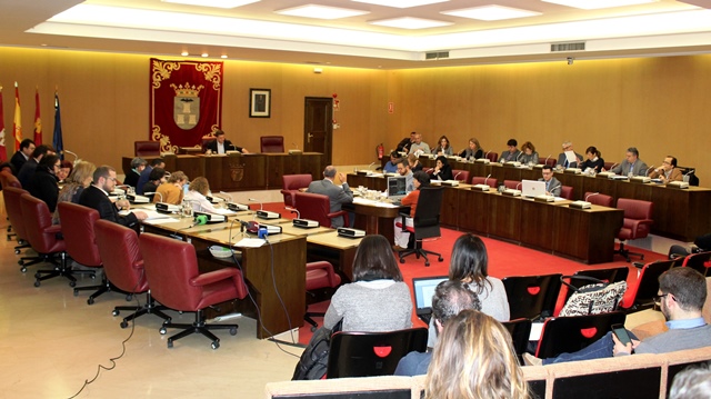 Aprobaba por unanimidad está moción en el pleno municipal de Albacete.