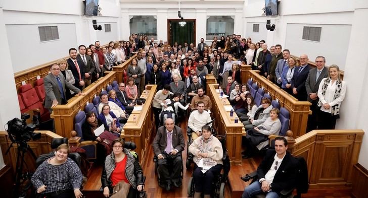 El Pleno de la Discapacidad en Castilla-La Mancha denuncia el aumento de personas que viven solas