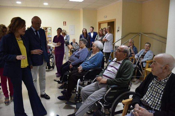 La Junta de Castilla-La Mancha financia más de 54.000 servicios de podología para personas mayores en el 2018