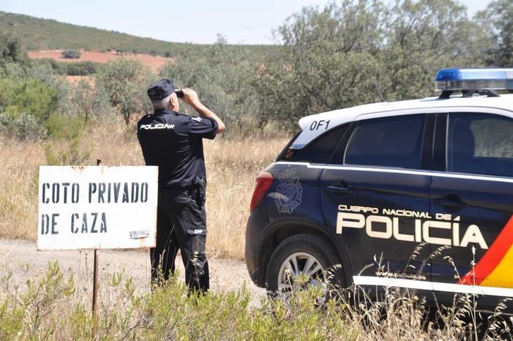 Detenidos en Valdepeñas dos estafadores que captaban a sus víctimas anunciando falsas cacerías en Internet