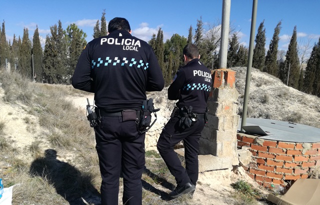 Ricardo Cutanda, candidato a la alcaldía por UCIN, denuncia pozos ilegales y peligrosos en Albacete