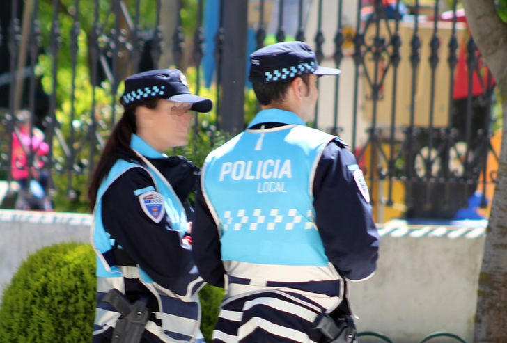 Dos positivos por alcoholemia en La Roda son de hombres mayores de 50 años