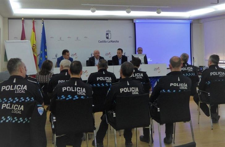 Policías locales de Castilla-La Mancha abordan el fenómeno emergente de las bandas juveniles