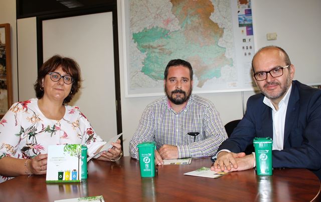 Pozo Cañada (Albacete) presenta una campaña para sensibilizar a los vecinos en la cultura del reciclaje
