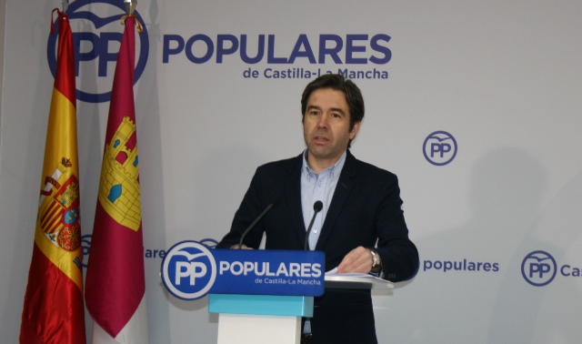 El PP quiere “más médicos y menos asesores” en Castilla-La Mancha