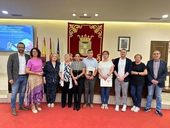 El Ayuntamiento de Albacete prepara un Certamen Literario para mayores de 60 años con premios de hasta 1.600 euros