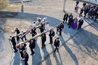 La Procesión del Cristo de las Misericordias abre los desfiles de la Semana Santa de Albacete