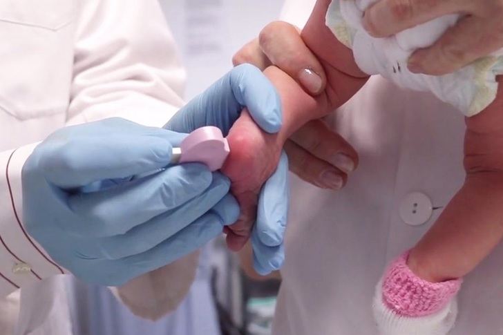 Page asegura que en 2027 la prueba del talón diagnosticará hasta “40 posibles enfermedades” en los recién nacidos en la región