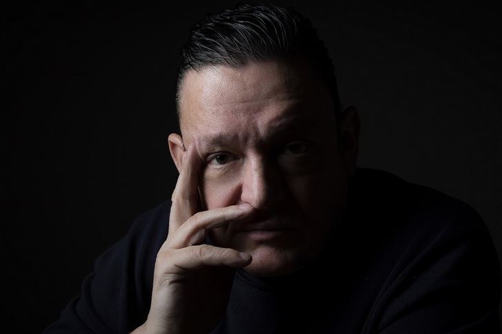 Joserra de Prada, diseñador de moda española, vistiendo a la princesa Leonor