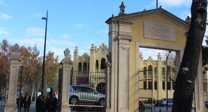 Los dinteles de la antigua Puerta de Hierros de Albacete se colocarán en la réplica que se hizo en los Jardinillos