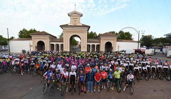 Albacete celebra una quedada ciclista con medidas de seguridad y la participación del alcalde
