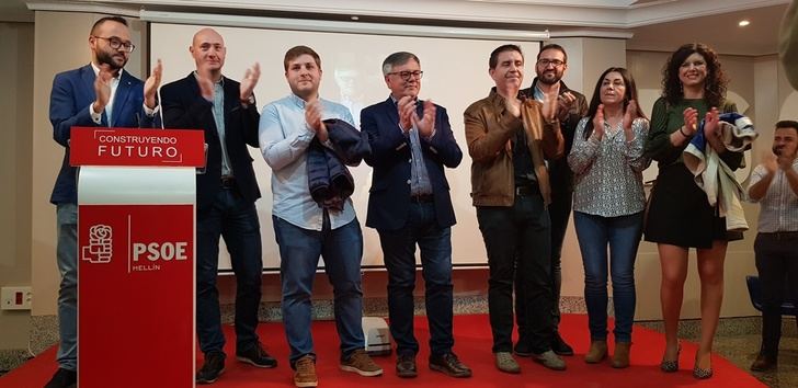 Ramón García presentó la candidatura del PSOE para mantener la alcaldía de Hellín (Albacete)