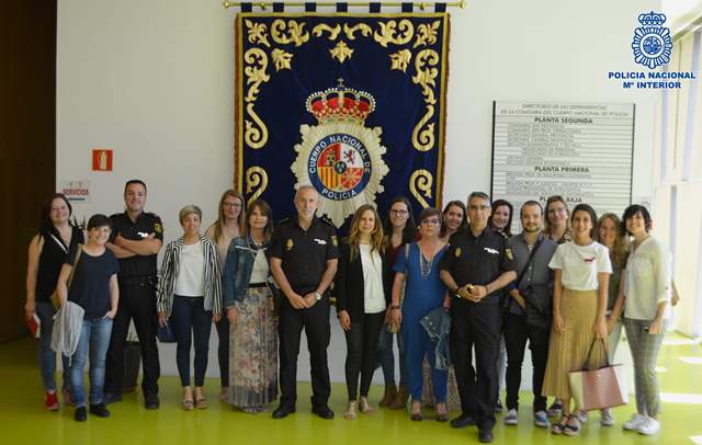 La Policía Nacional de Albacete celebra una jornada sobre seguridad y personas mayores