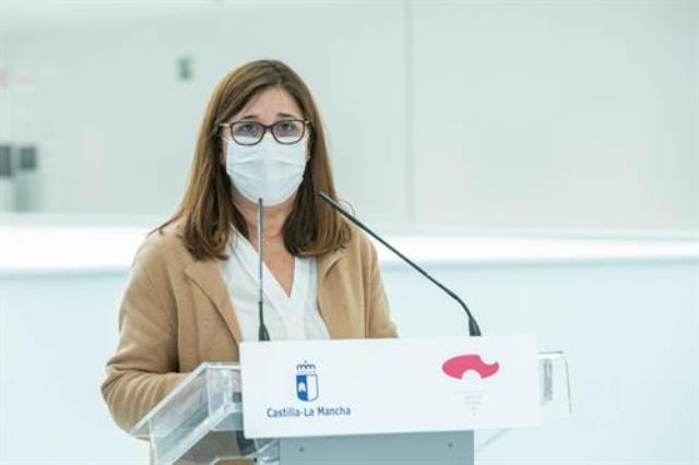 Castilla-La Mancha no se plantea 'hoy por hoy' sancionar a las personas que no quieran vacunarse