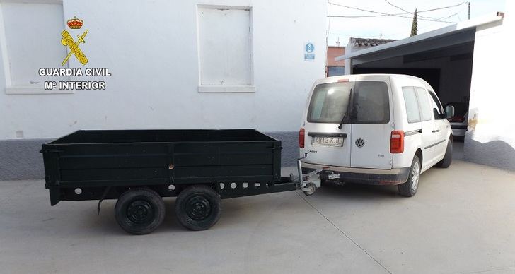 Detienen a vecinos de Albacete y Murcia por pertenecer a un grupo criminal que robaba combustible y remolques