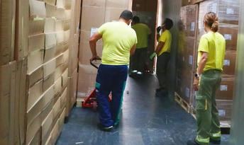 En Castilla-La Mancha han repartido esta semana casi 200.000 artículos de protección a los centros sanitarios