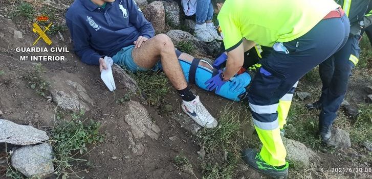 Rescatado un senderista de 16 años con una lesión de rodilla en El Real de San Vicente (Toledo)