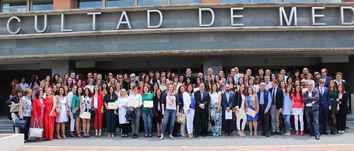 56 médicos residentes finalizan su formación como especialistas en el Hospital de Albacete