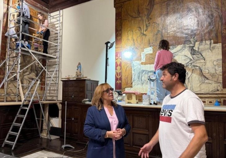 Castilla-La Mancha invierte 100.000 euros en la restauración de las grisallas de la Catedral de Albacete