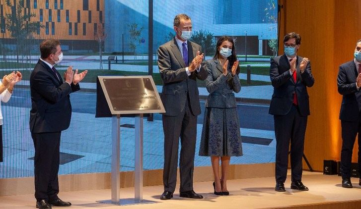 García-Page reconoce y alaba la 'serenidad' de los Reyes en una España 'que atraviesa momentos difíciles'