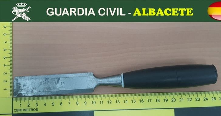 La Guardia Civil detiene a una persona e impide el robo en un comercio de Letur (Albacete)