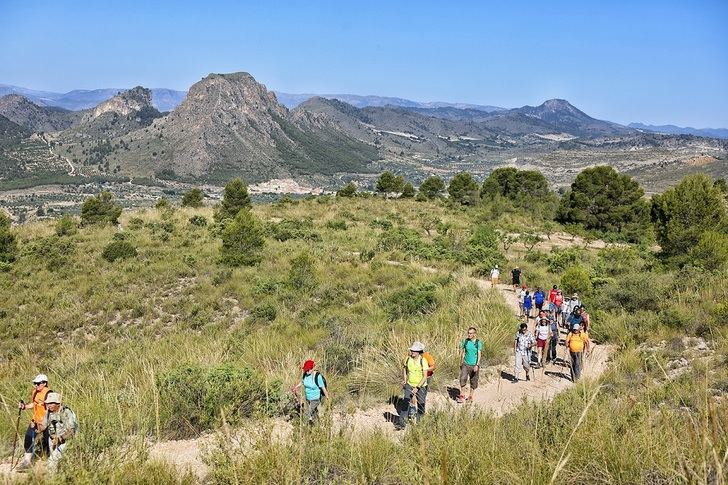 Doble cita de las Rutas de Senderismo de la Diputación de Albacete, con parada en Peñascosa y Elche de la Sierra