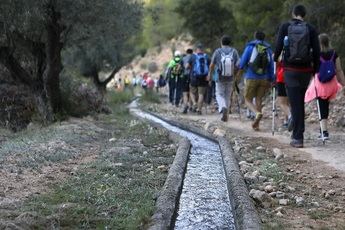 Las rutas senderistas de la Diputación de Albacete rinden visita a la localidad de Letur