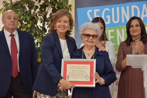 4.800 personas mayores se beneficiarán con el programa de Rutas Senderistas