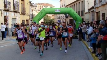 María Ángeles Magán y Jesús Ángel Rodríguez se impusieron en la carrera popular de Chinchilla