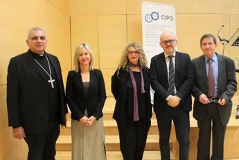 Innovación y dignidad: claves para una asistencia sanitaria integral según el Gobierno de Castilla-La Mancha