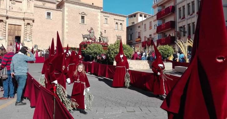 La procesión de las Palmas dio inicio a la Semana Santa de Hellín 2019