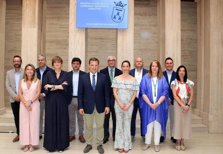 Manuel Serrano, alcalde de Albacete: “El Gobierno Municipal estará presidido por la participación, el diálogo y el consenso”