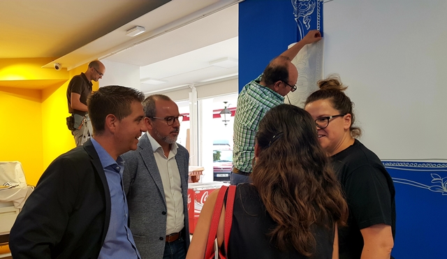 Últimos retoques al stand que la Diputación de Albacete tiene en el recinto ferial